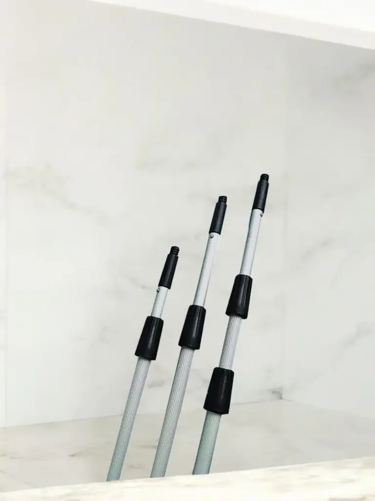 ALLUMINIUM TELESCOPIC POLE (9MTR)