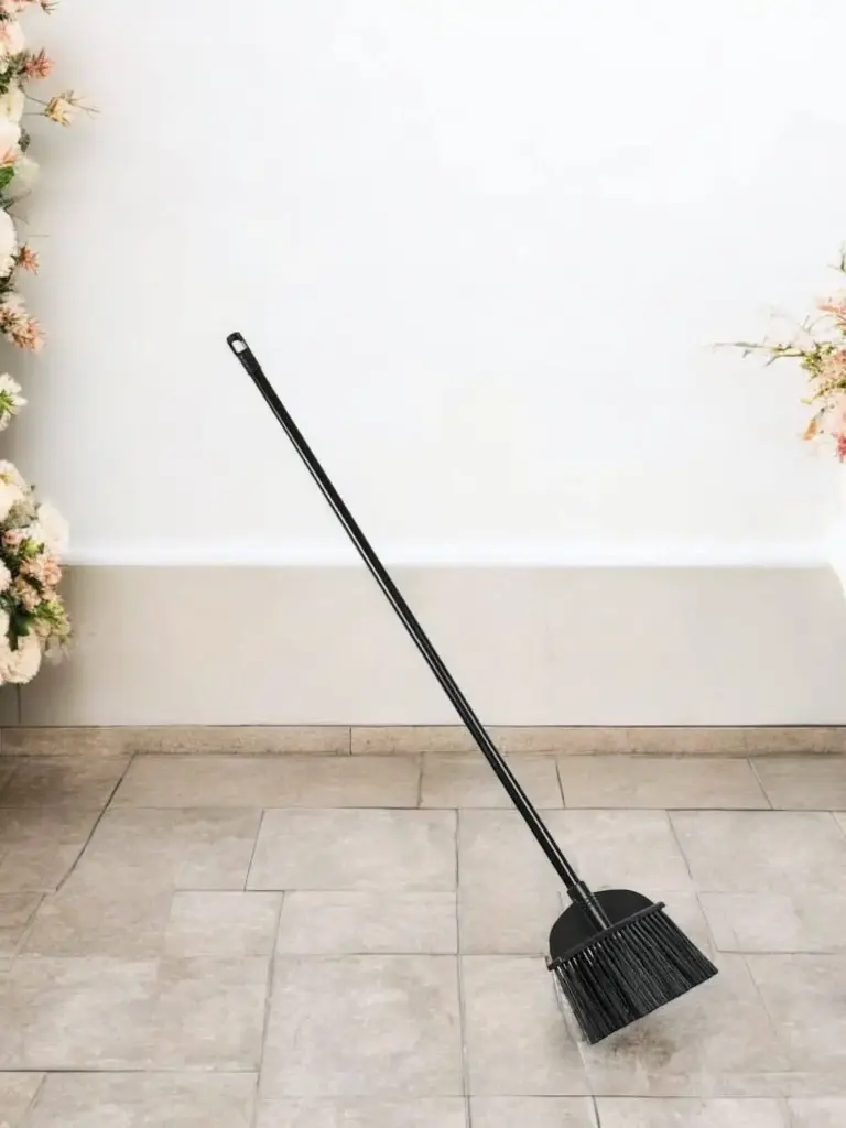 Lobby Dustpan Extra Brush 