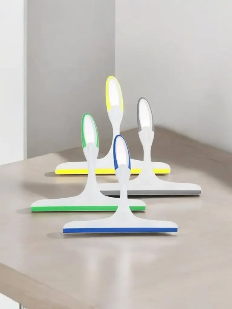 Wiper Plastic  (Kitchen Wiper Silicon 