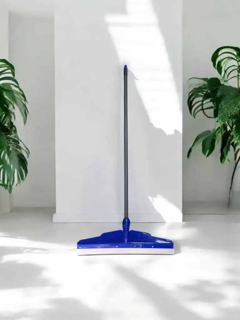 Wiper Plastic (21 Inch )