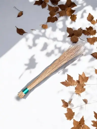 Hard Broom Medium 